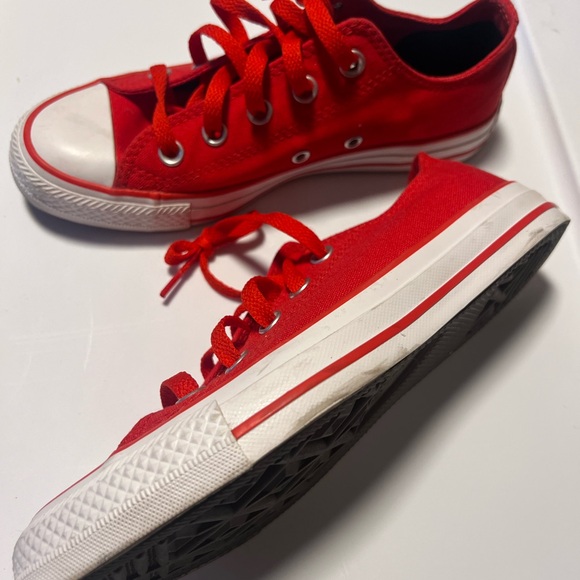Red Converse - Picture 2 of 7